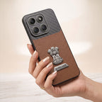 Motorola Edge 70 5G Satyamev Jayate 2-in-1 Emblem Carbon Fiber Leather Phone Case